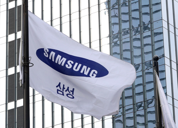 서초구 삼성전자 본관 깃발 모습 [사진=뉴스1]