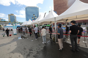 [속보] 함안군청 187~194번째 확진자 8명 발생 알려 - 뉴스 썸네일 이미지